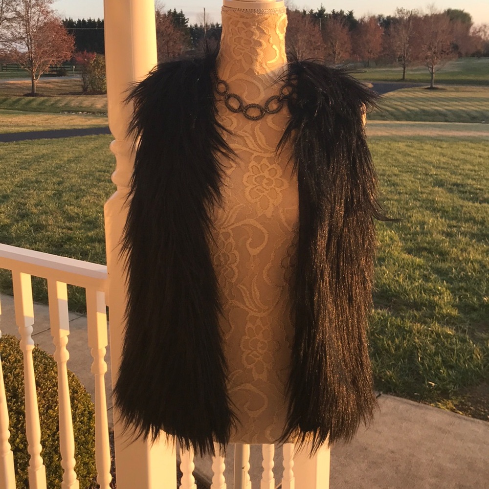 Staring at Stars Black Faux Fur Vest